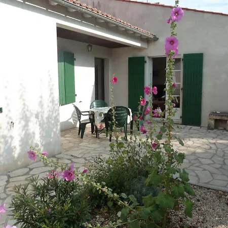 Maison St Martin De Re Saint-Martin-de-Re